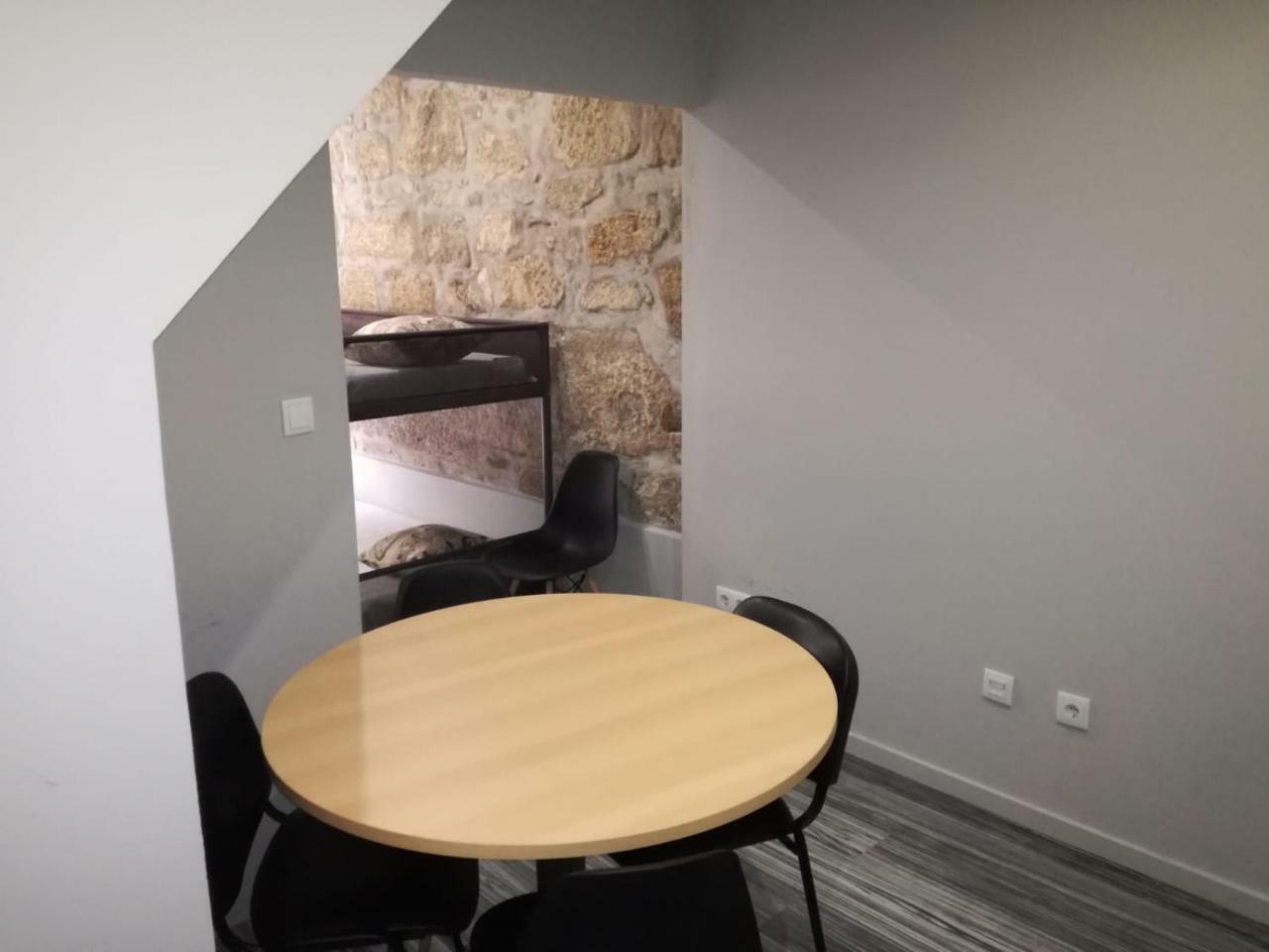 Aposentus - St Francisco Studio Apartment Порто Екстериор снимка
